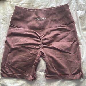 Aurola gym shorts
